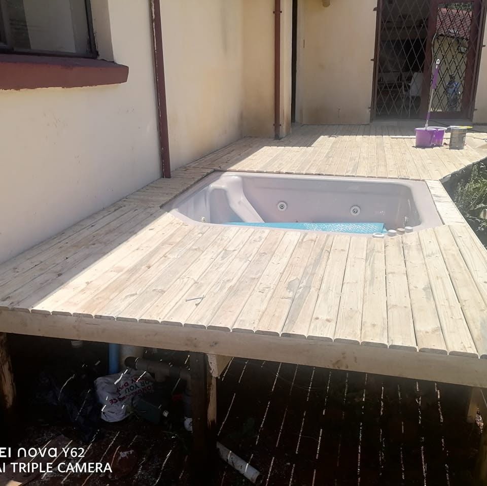 Composite Decking project 4 by Hot Mix Holdings